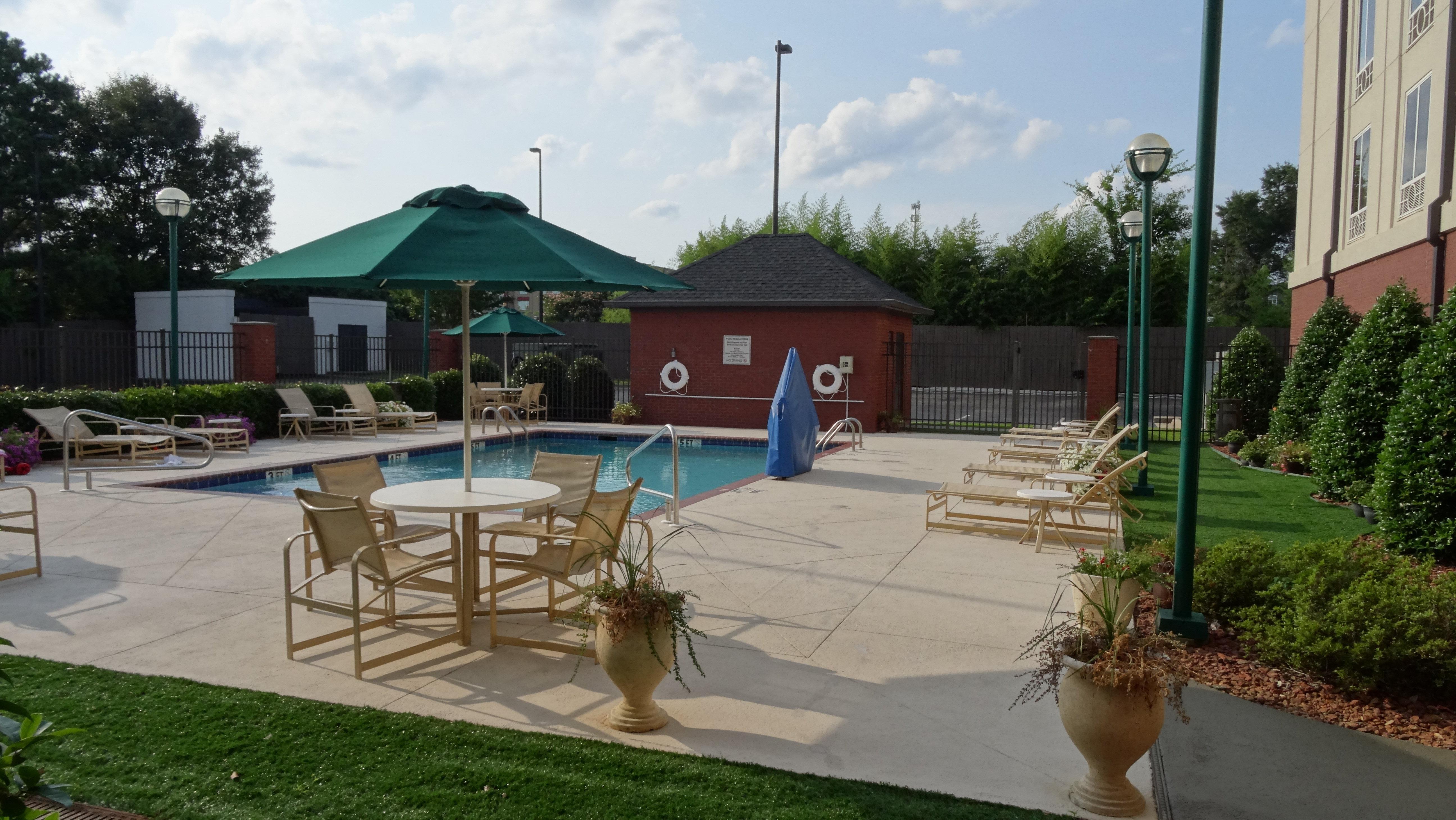 Holiday Inn Express & Suites - Tuscaloosa-University By Ihg Exteriör bild