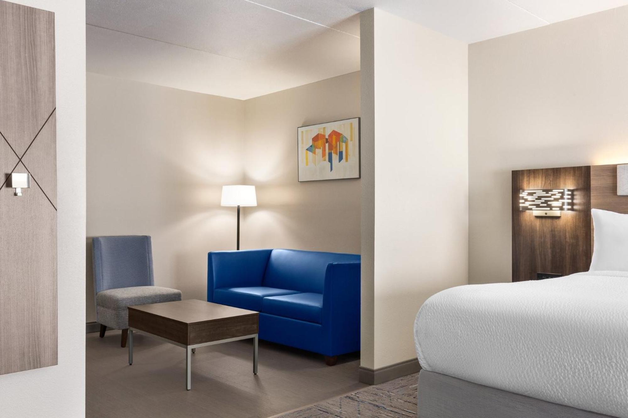 Holiday Inn Express & Suites - Tuscaloosa-University By Ihg Exteriör bild