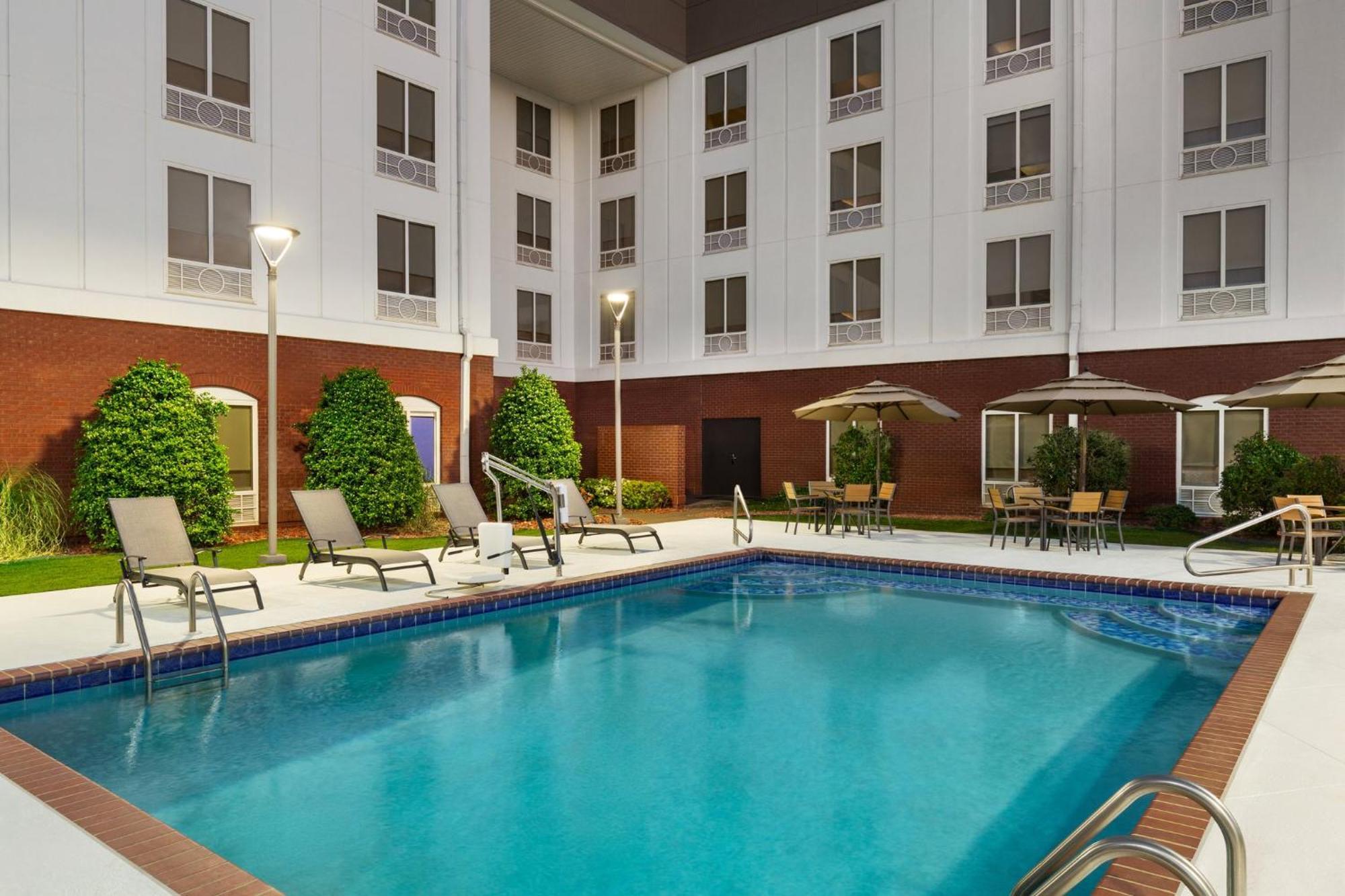 Holiday Inn Express & Suites - Tuscaloosa-University By Ihg Exteriör bild