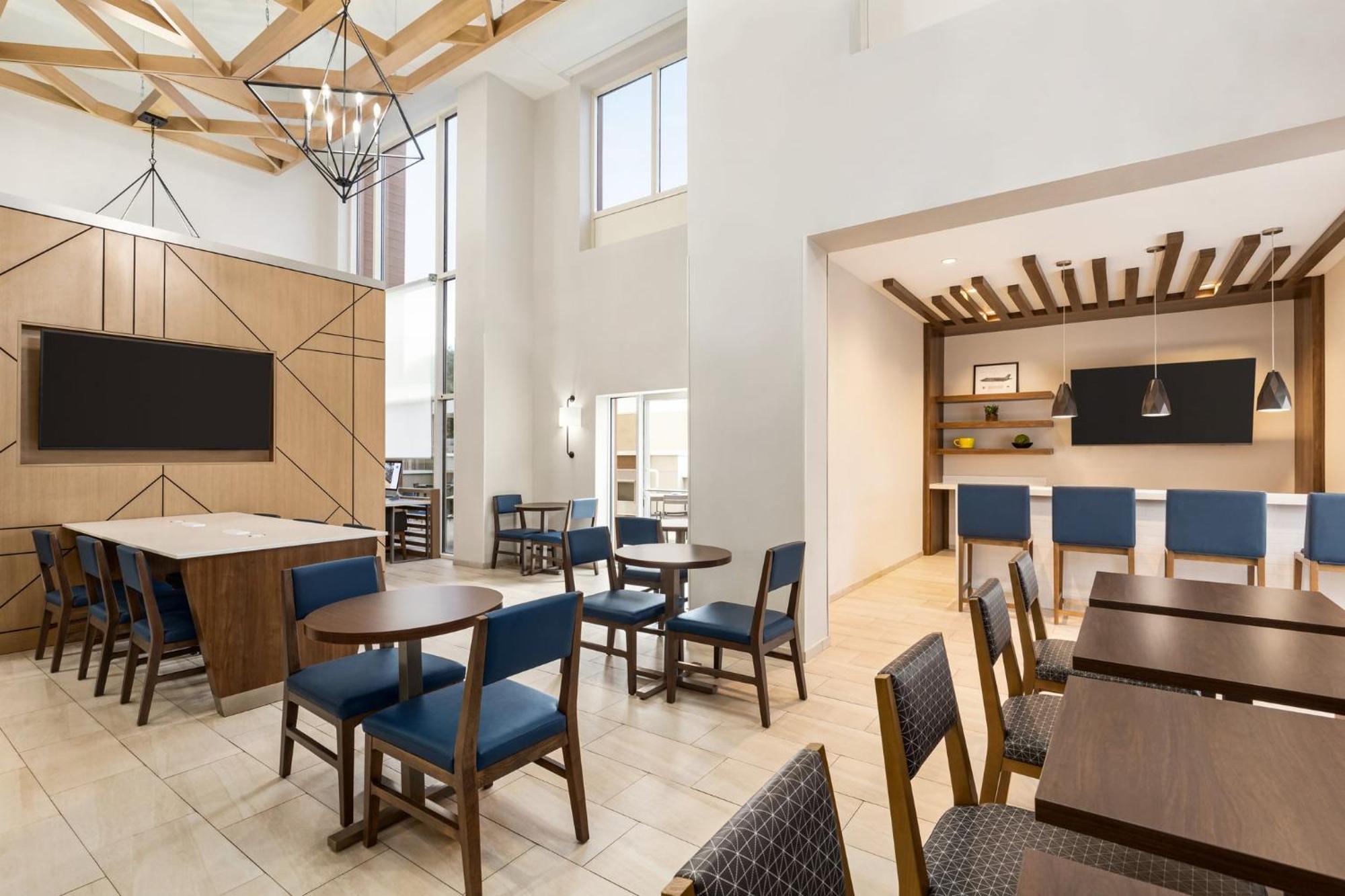 Holiday Inn Express & Suites - Tuscaloosa-University By Ihg Exteriör bild