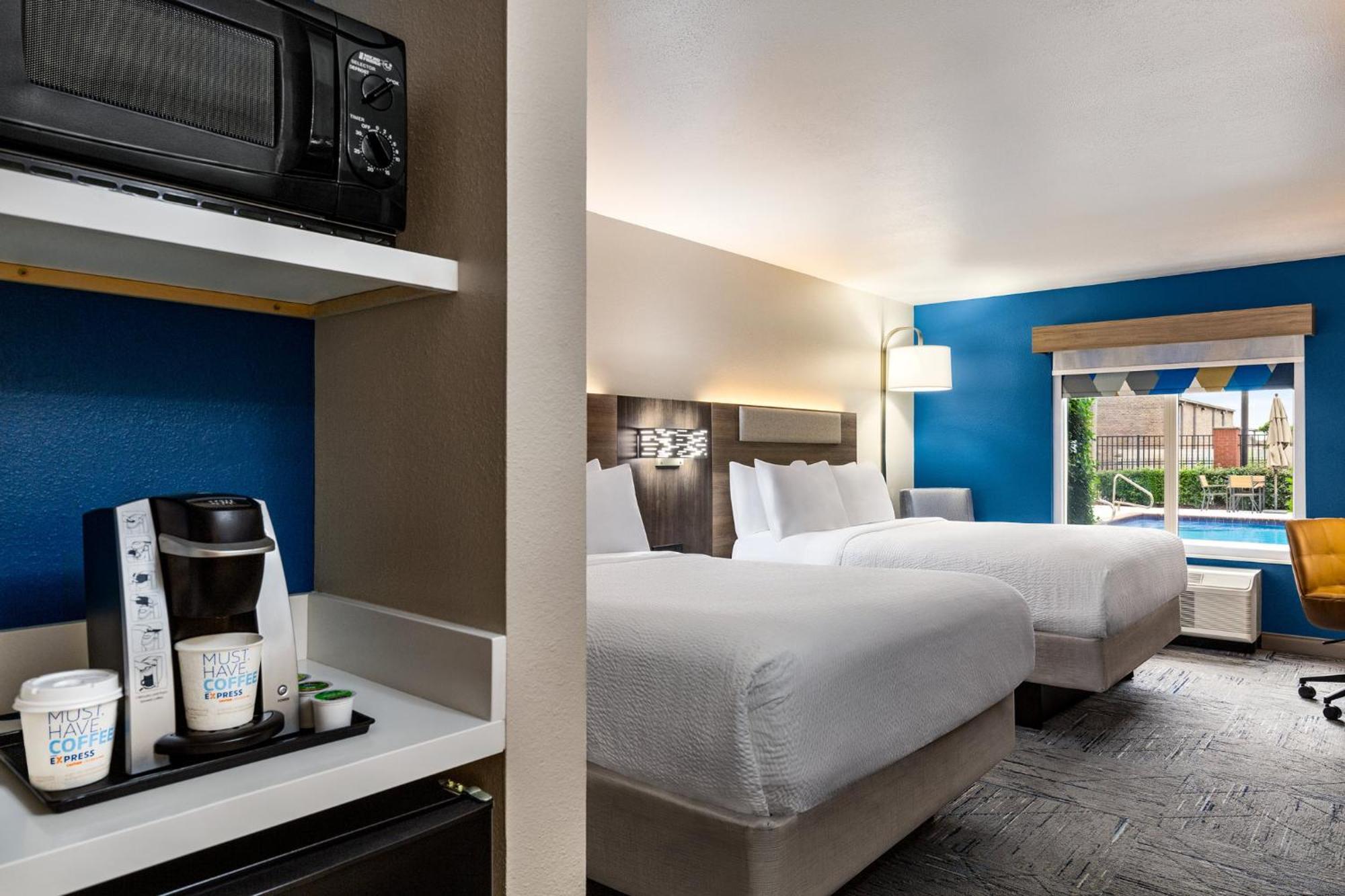 Holiday Inn Express & Suites - Tuscaloosa-University By Ihg Exteriör bild